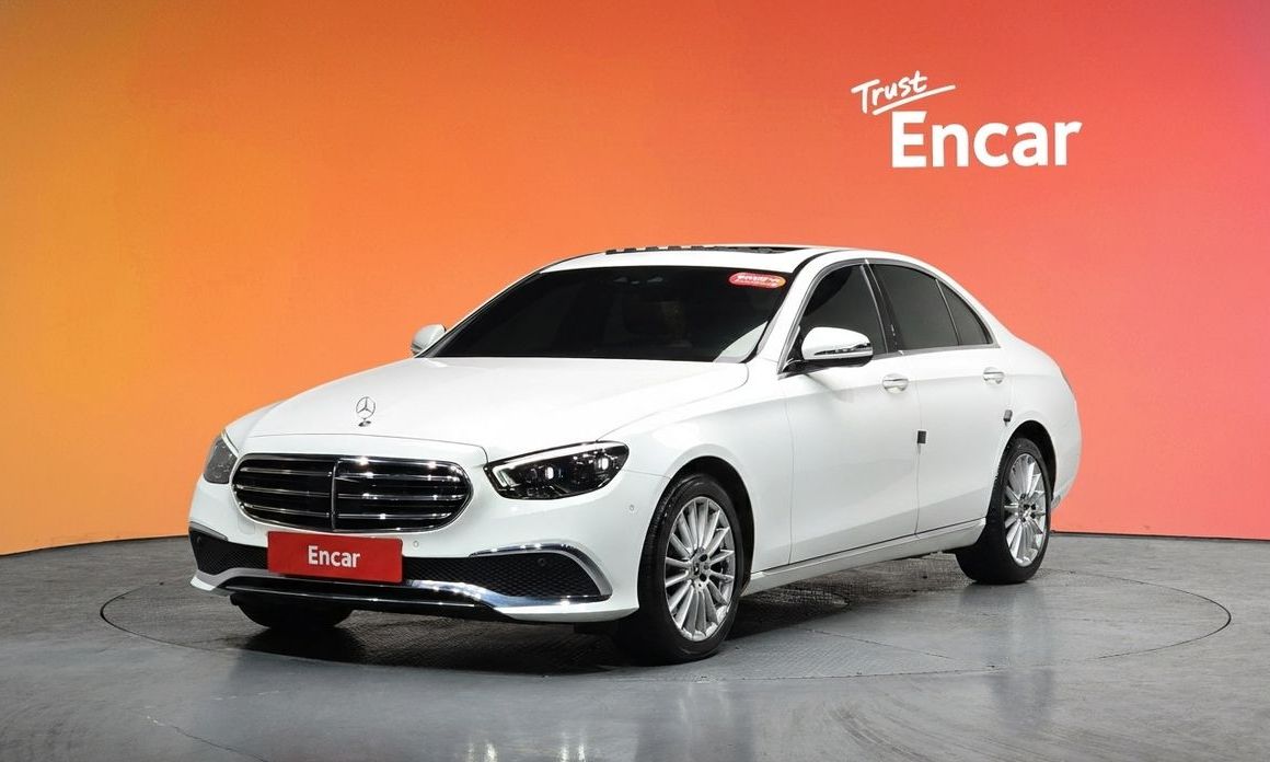 Mercedes-Benz E-Class 2021