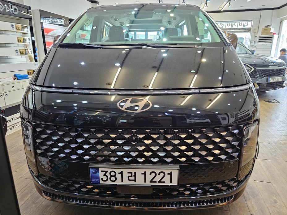 Hyundai Staria 2025