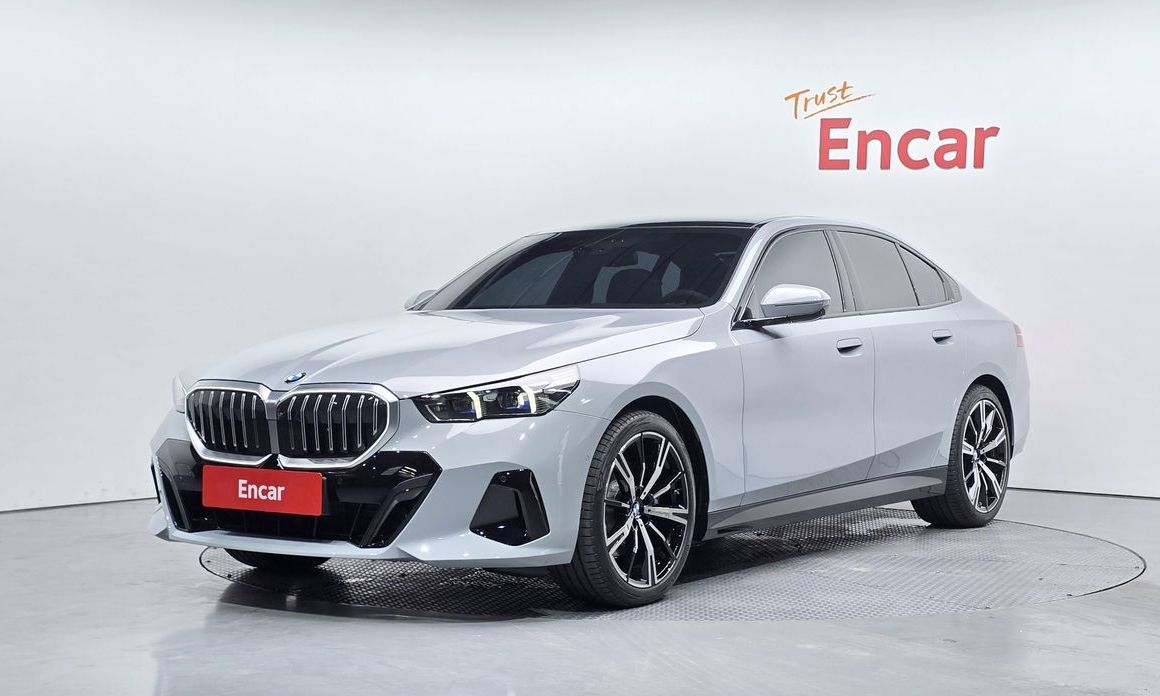BMW 5-Series 2026