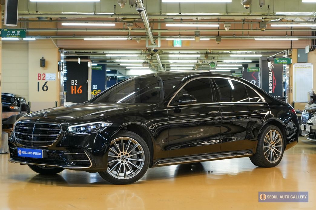 Mercedes-Benz S-Class 2021