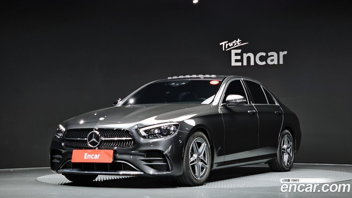 Mercedes-Benz E-Class 2023