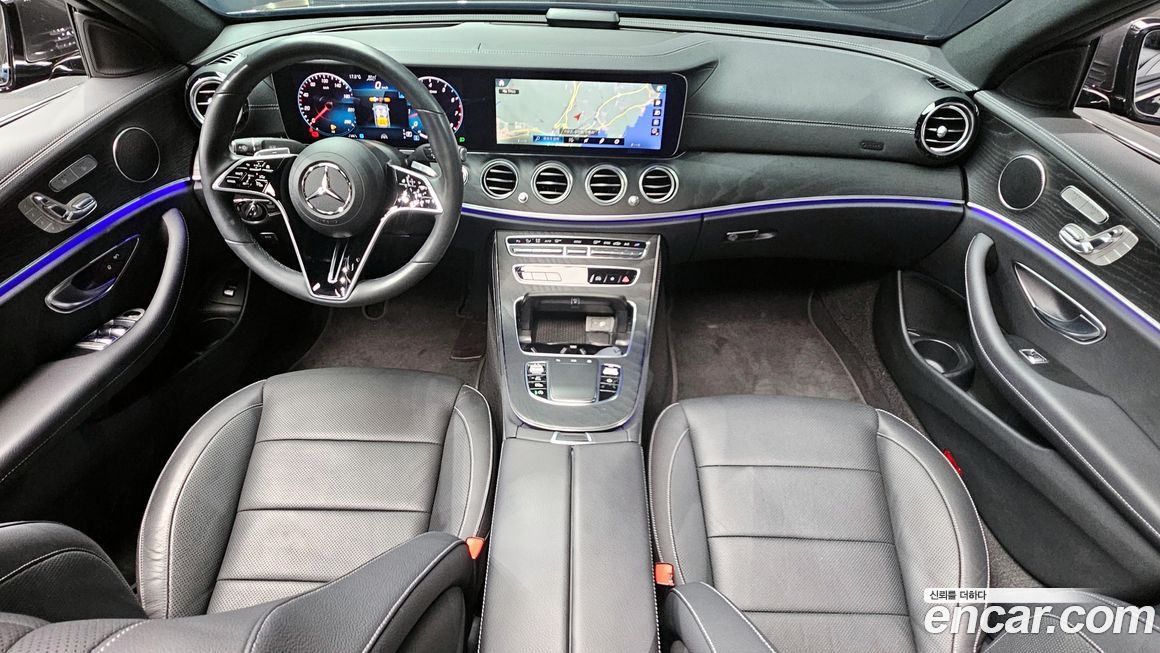 Mercedes-Benz E-Class 2023