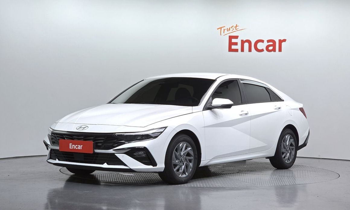 Hyundai AVANTE 2025