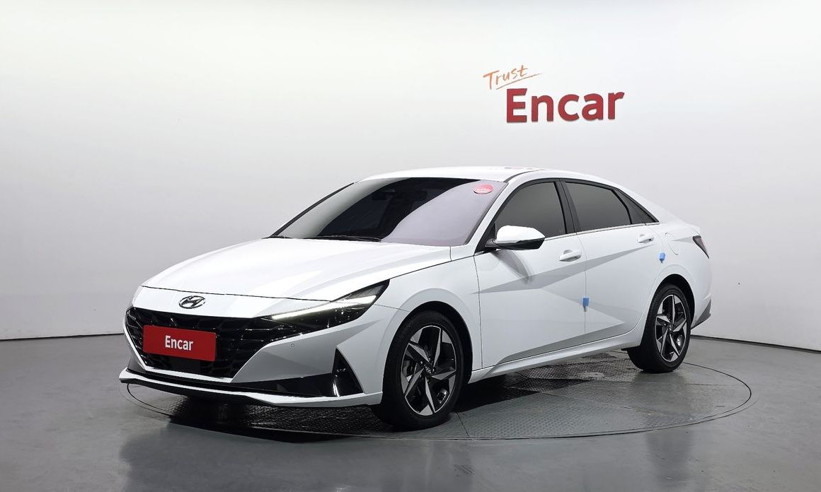 Hyundai AVANTE 2022