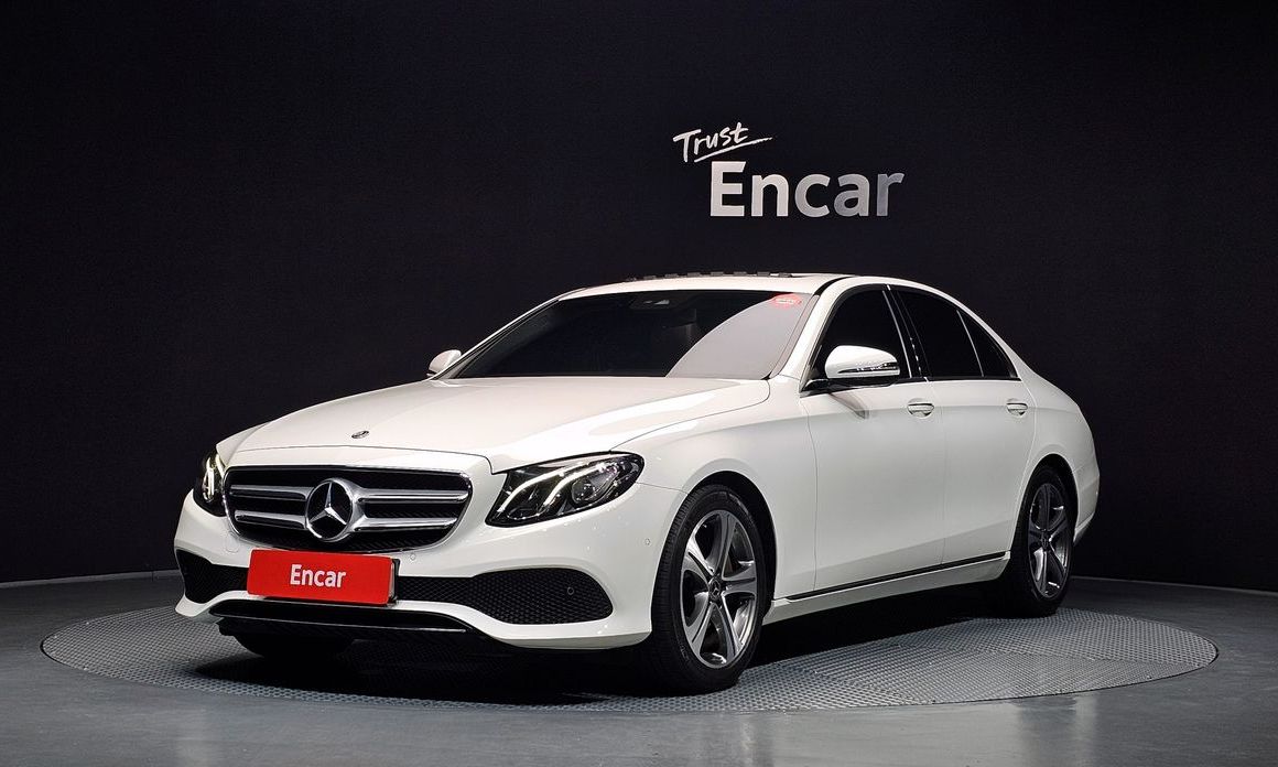 Mercedes-Benz E-Class 2019