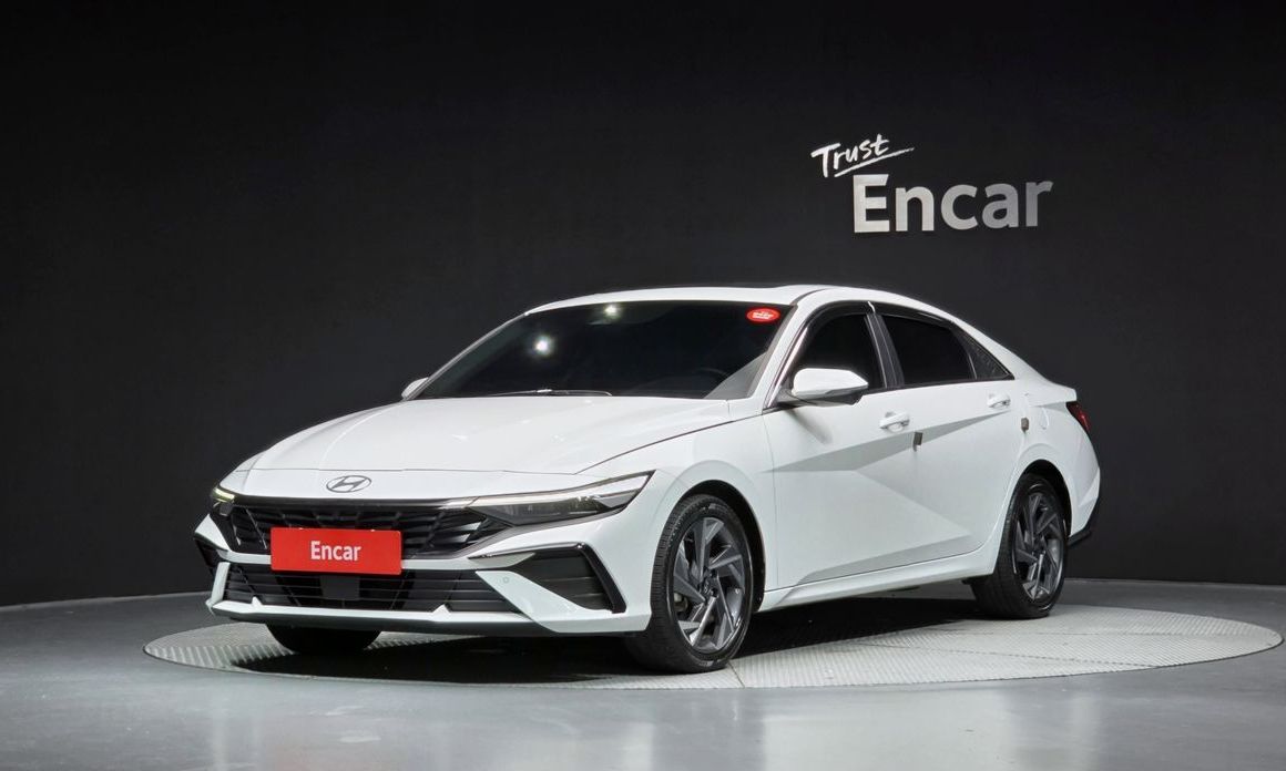 Hyundai AVANTE 2024