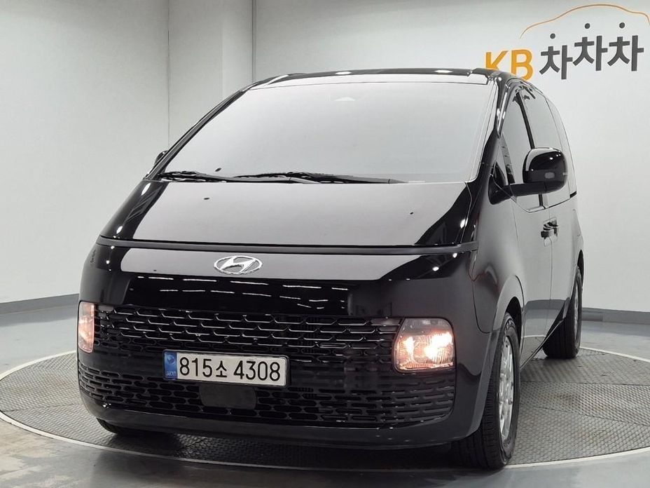 Hyundai Staria 2023