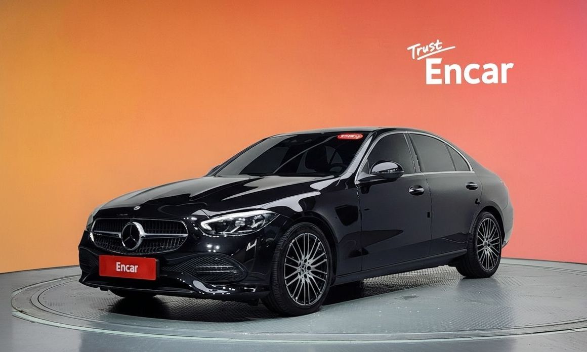 Mercedes-Benz C-Class 2024