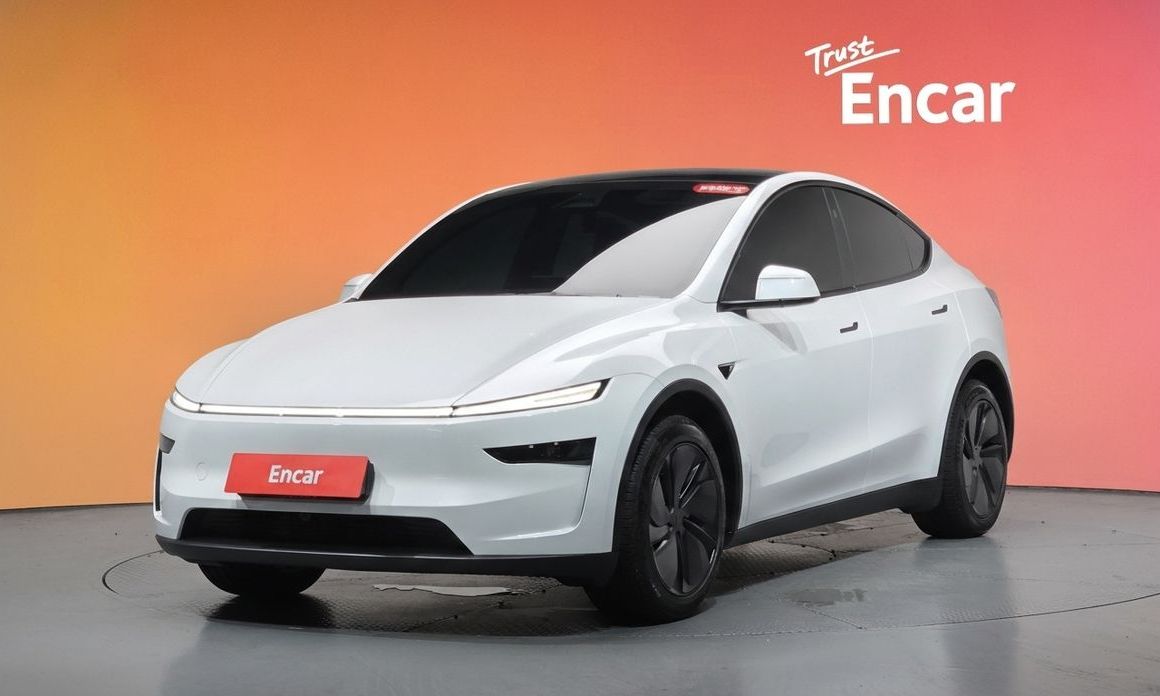 Tesla Model Y 2026