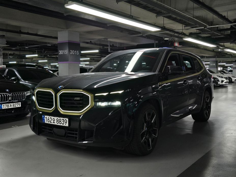 BMW XM 2023
