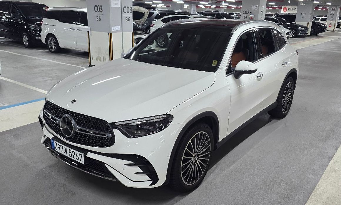Mercedes-Benz GLC-Class 2026