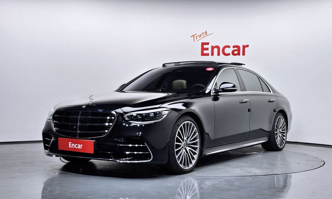 Mercedes-Benz S-Class 2024