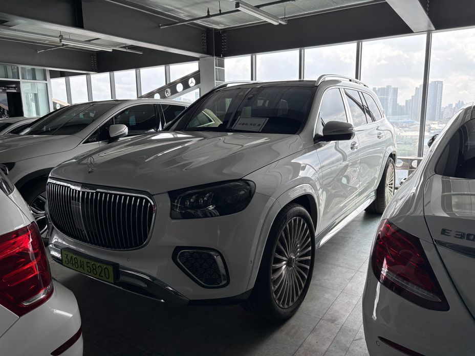 Mercedes-Benz GLS-Class 2025