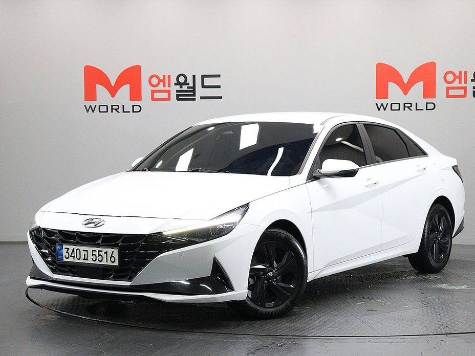 Hyundai AVANTE 2021