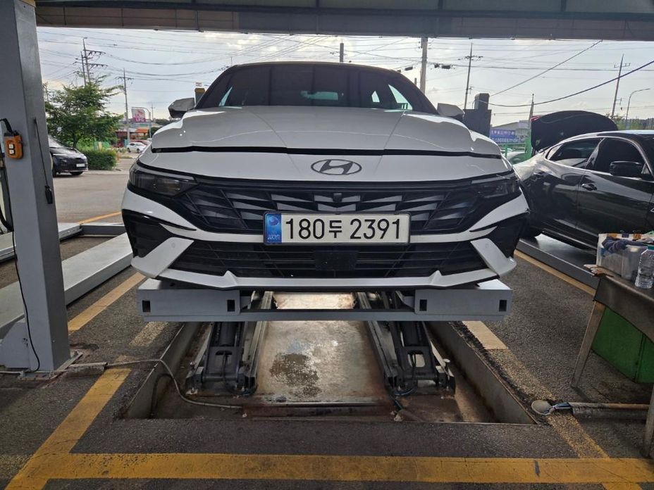 Hyundai AVANTE 2024