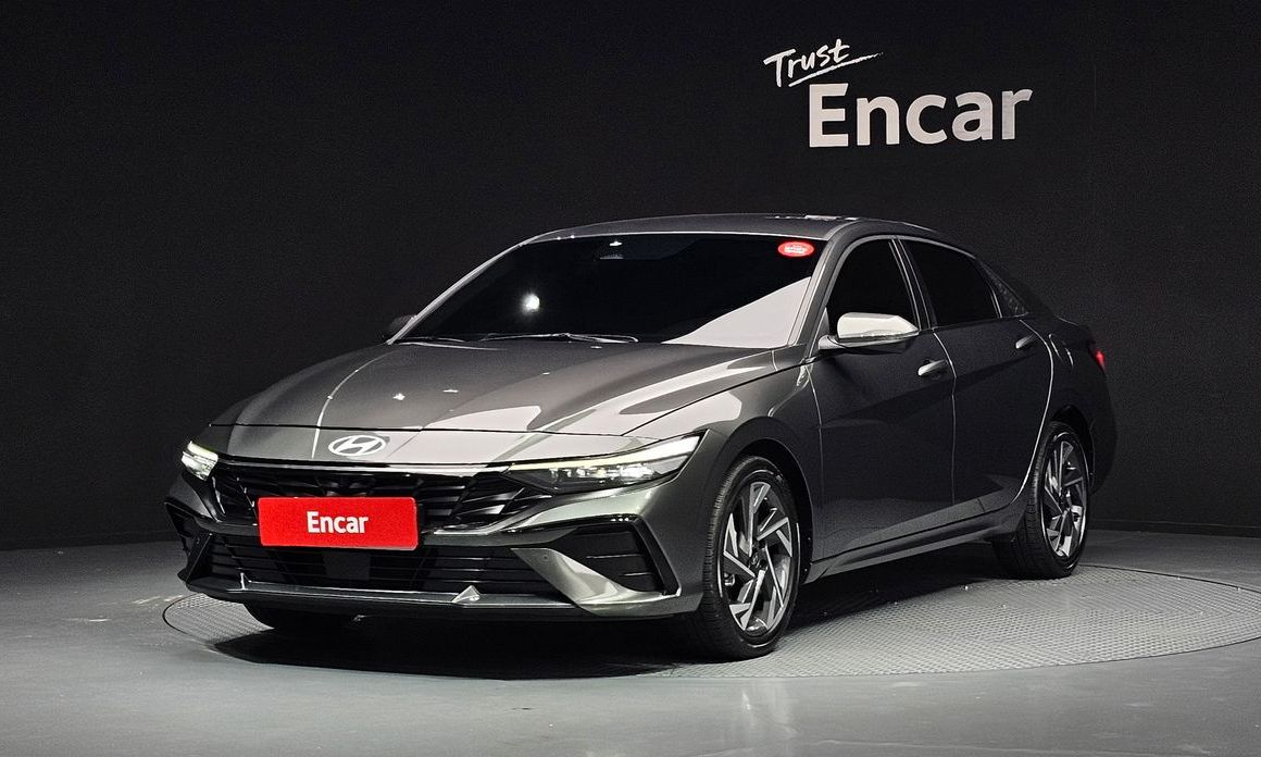 Hyundai AVANTE 2025
