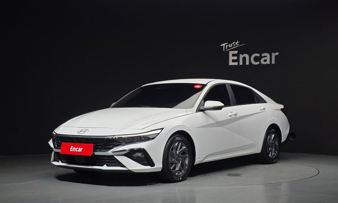 Hyundai AVANTE 2024