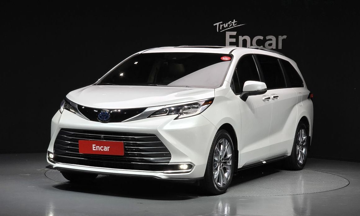 Toyota Sienna 2023