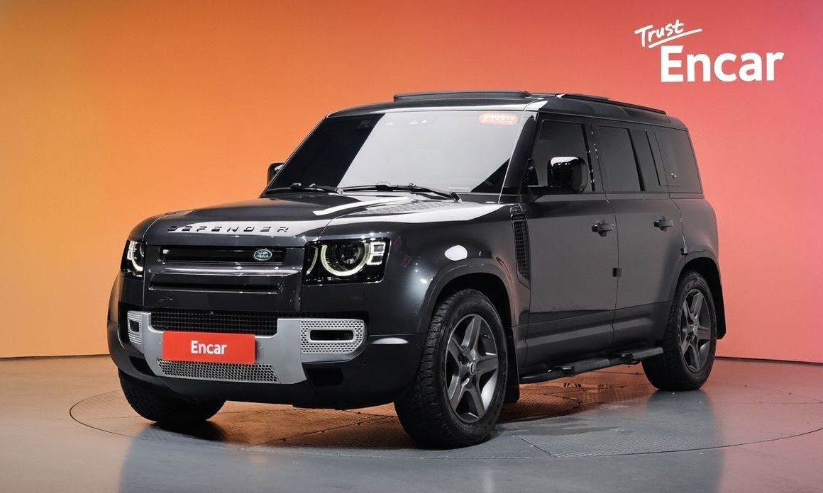 Land Rover Defender 2023