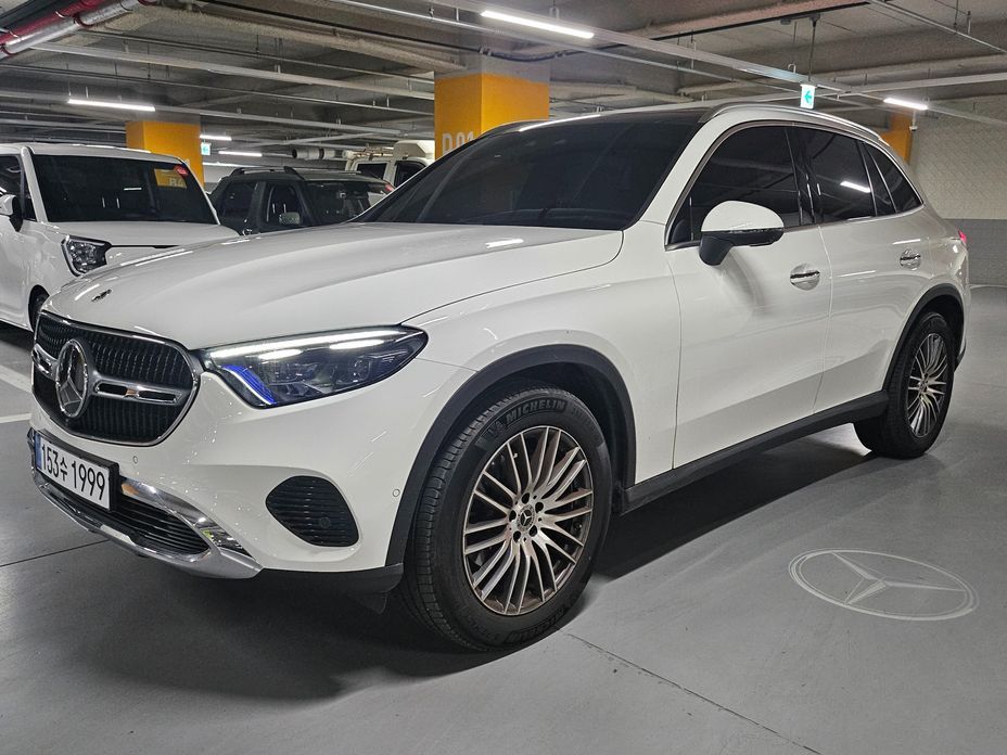 Mercedes-Benz GLC-Class 2026