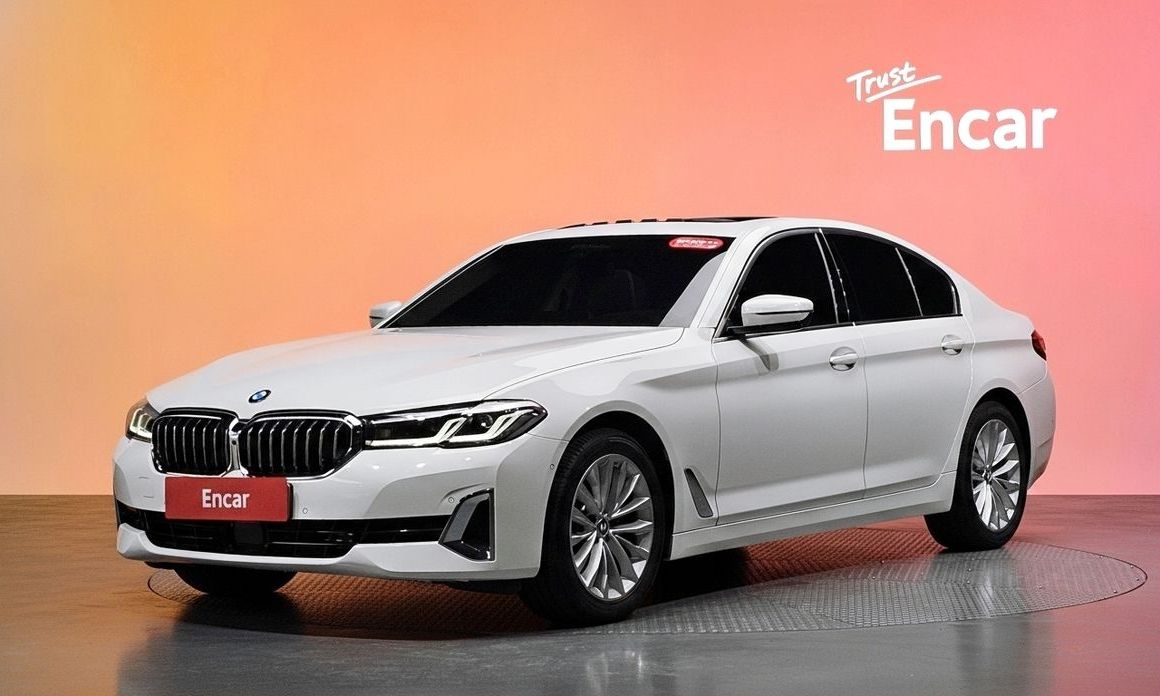 BMW 5-Series 2021