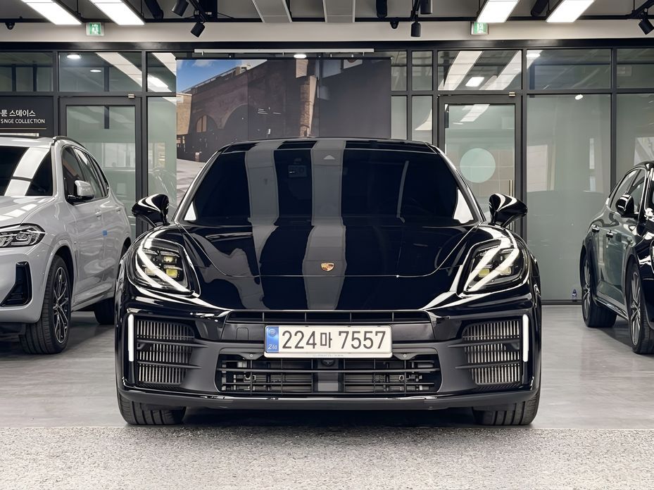 Porsche Panamera 2024