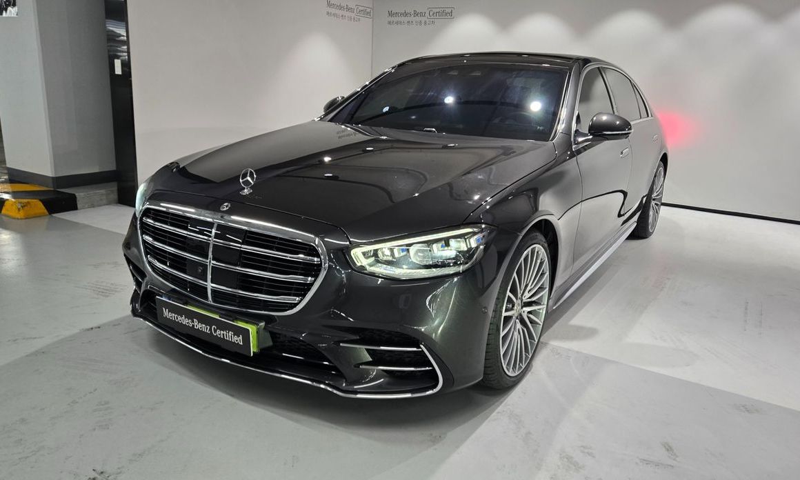 Mercedes-Benz S-Class 2025