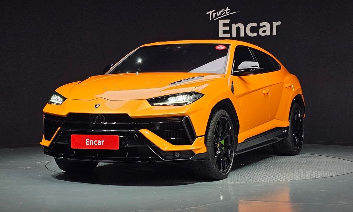 Lamborghini Urus 2024