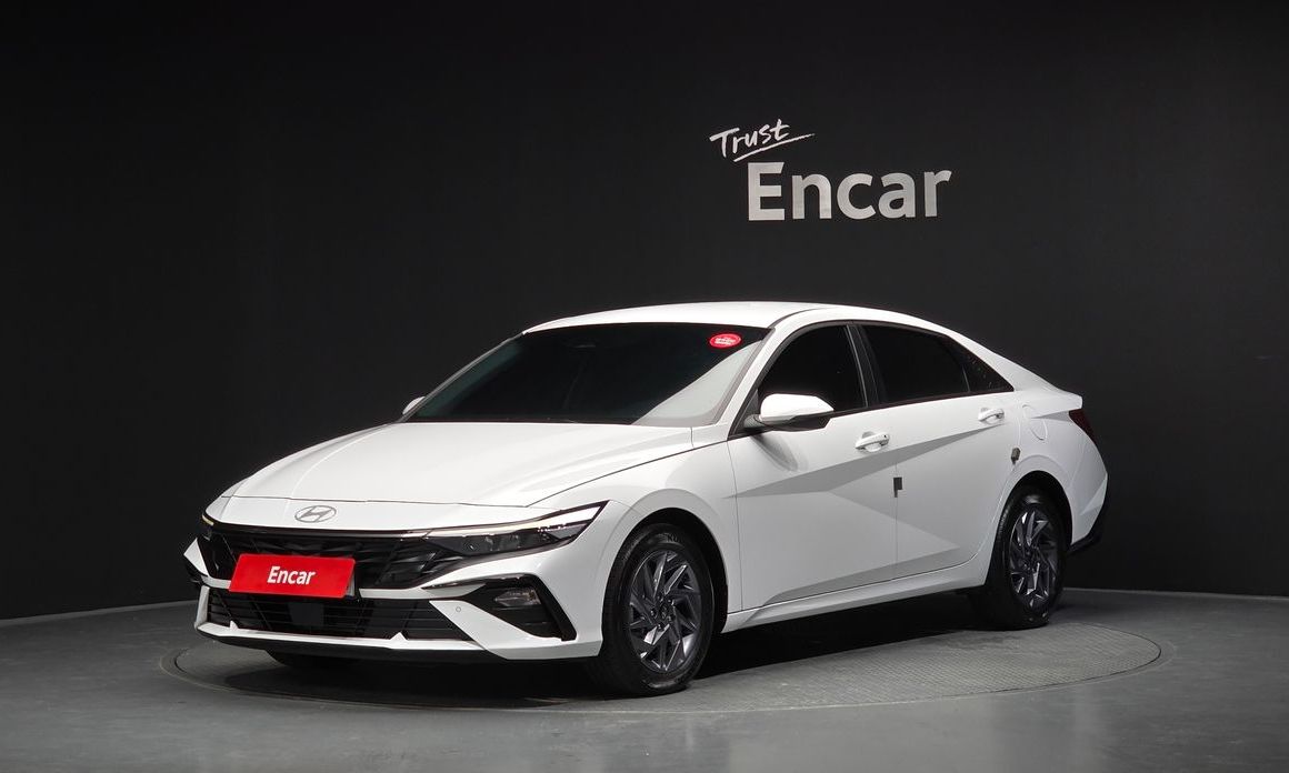 Hyundai AVANTE 2024
