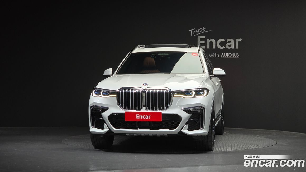 BMW X7 2021