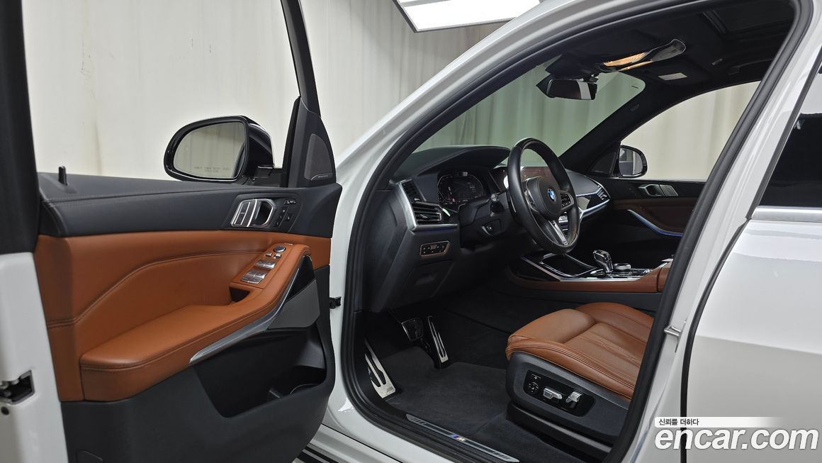 BMW X7 2021