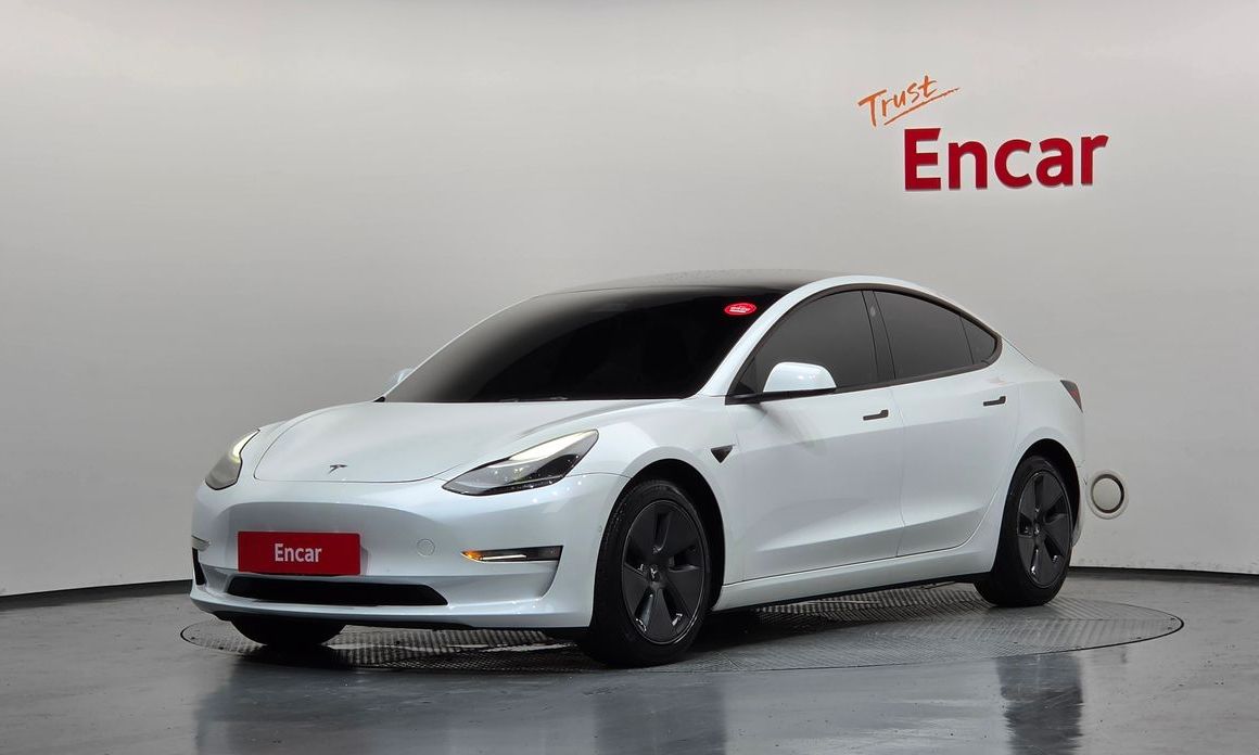 Tesla Model 3 2021