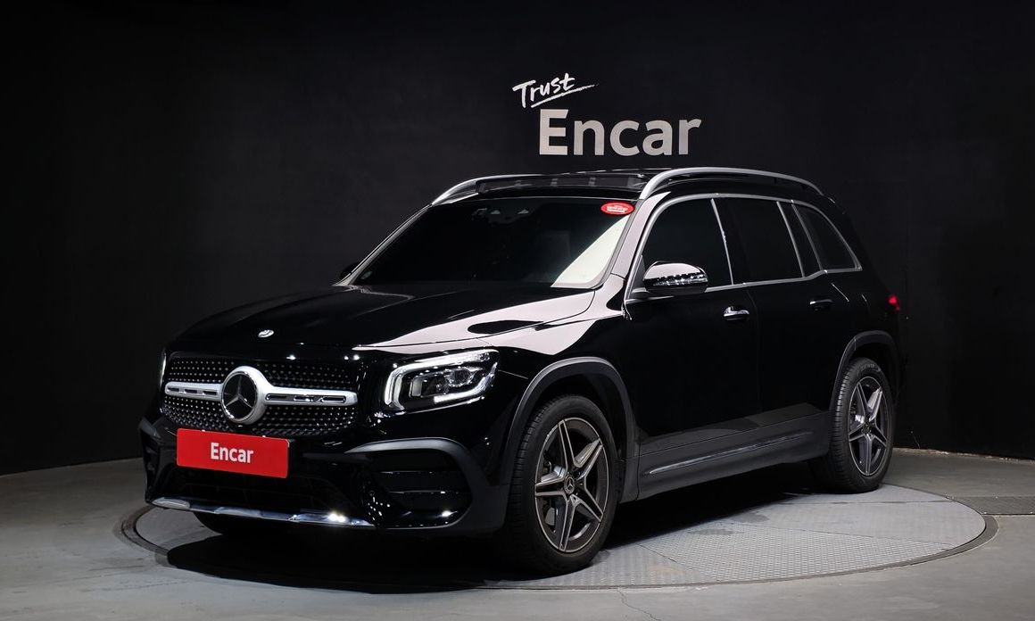 Mercedes-Benz GLB-Class 2023