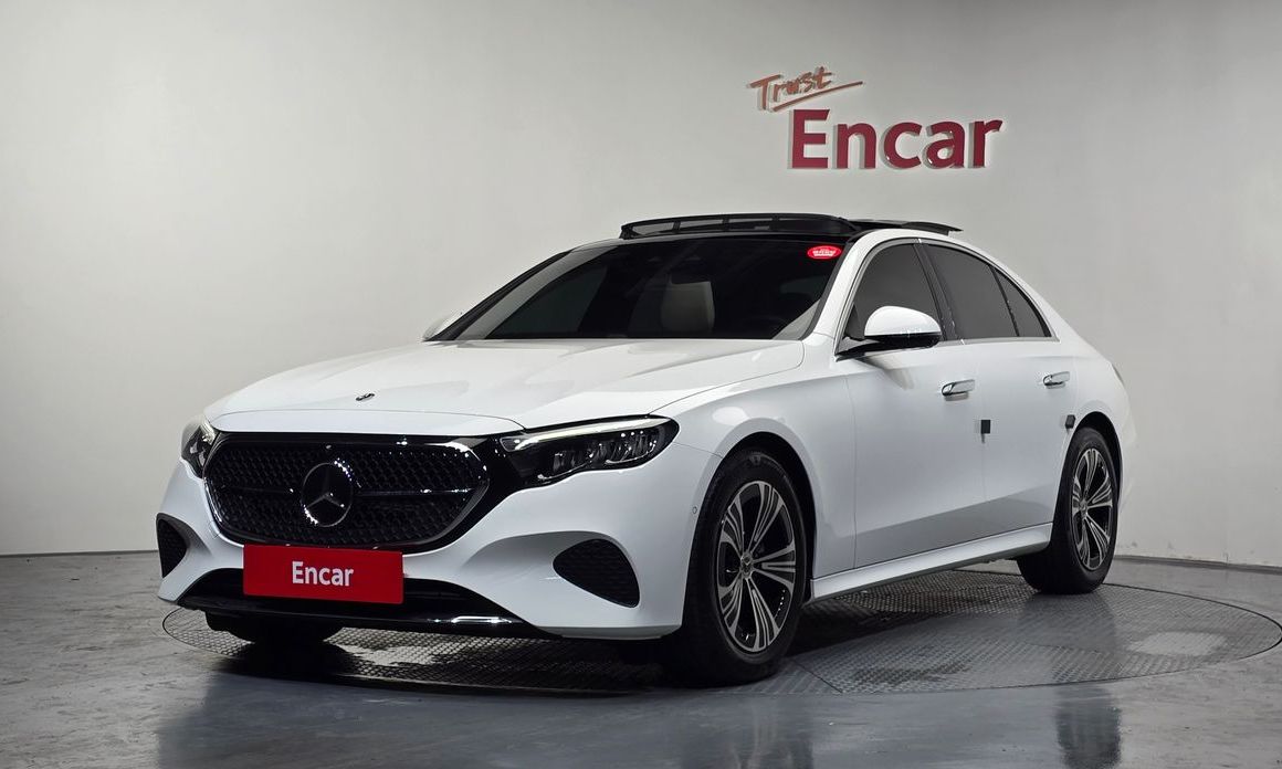 Mercedes-Benz E-Class 2025