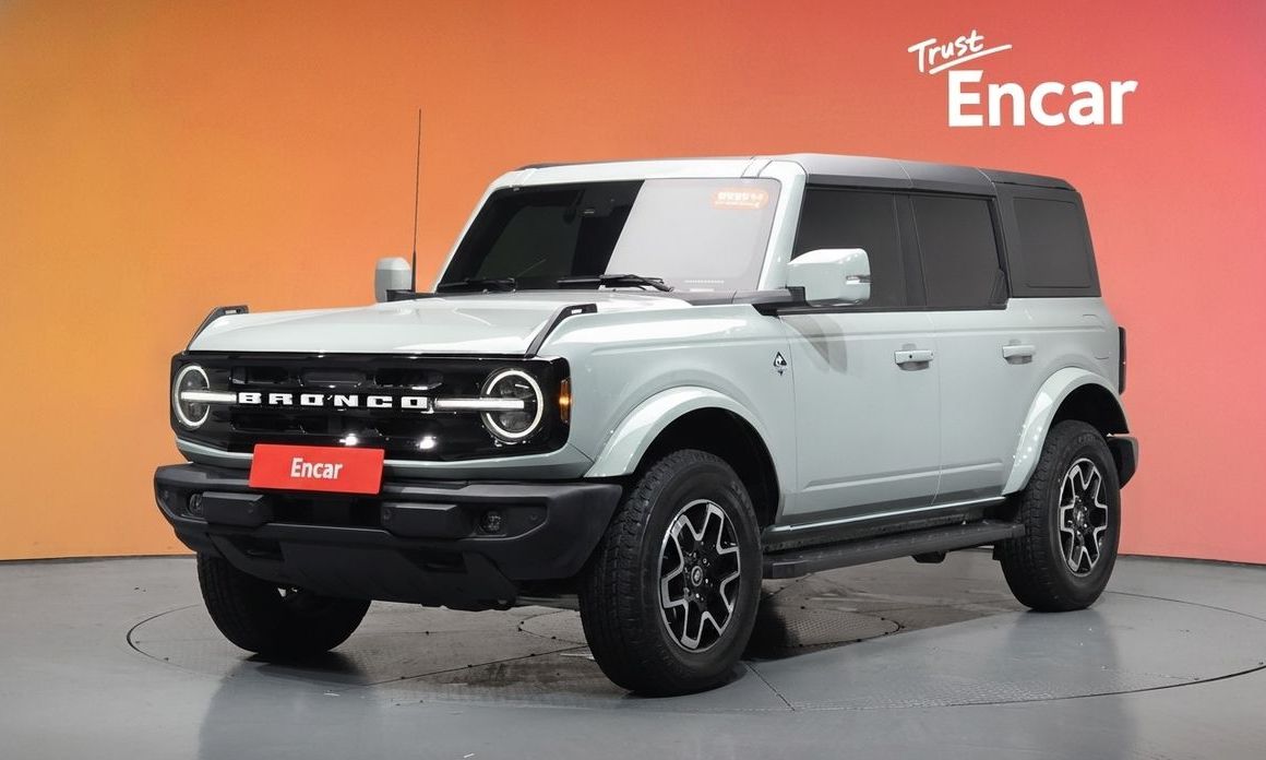 Ford Bronco 2023