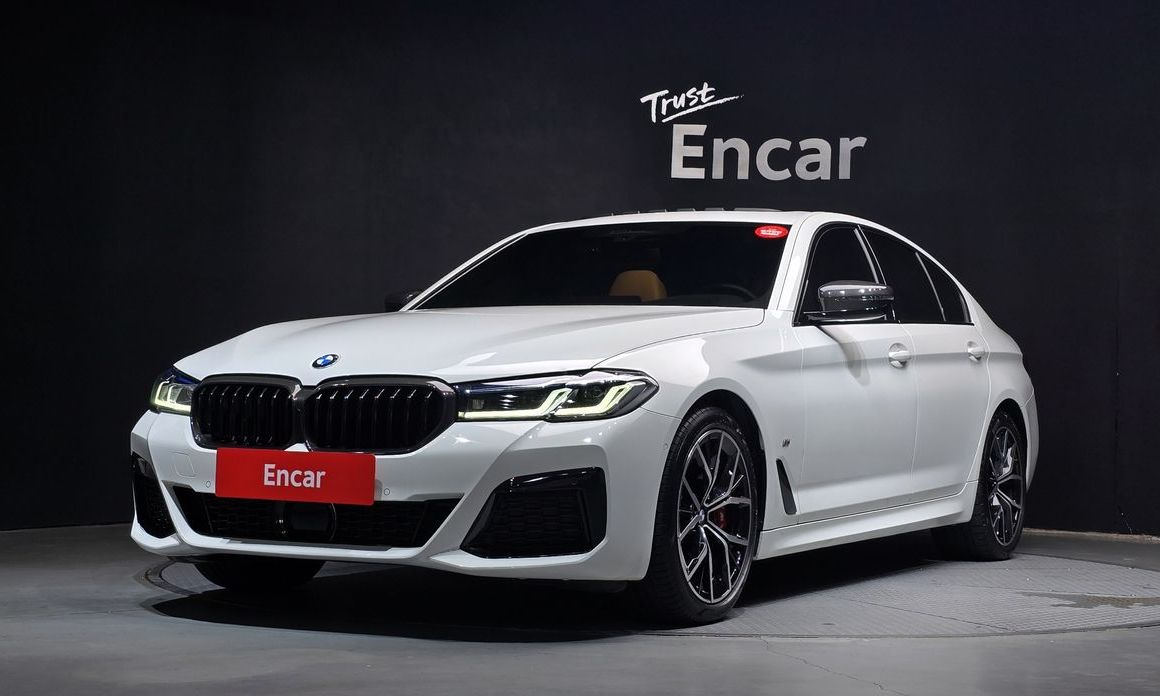 BMW 5-Series 2022