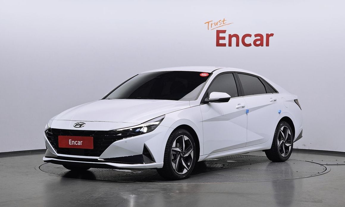 Hyundai AVANTE 2021