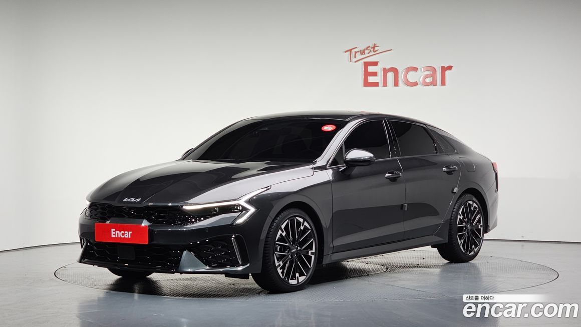 Kia K5 2025