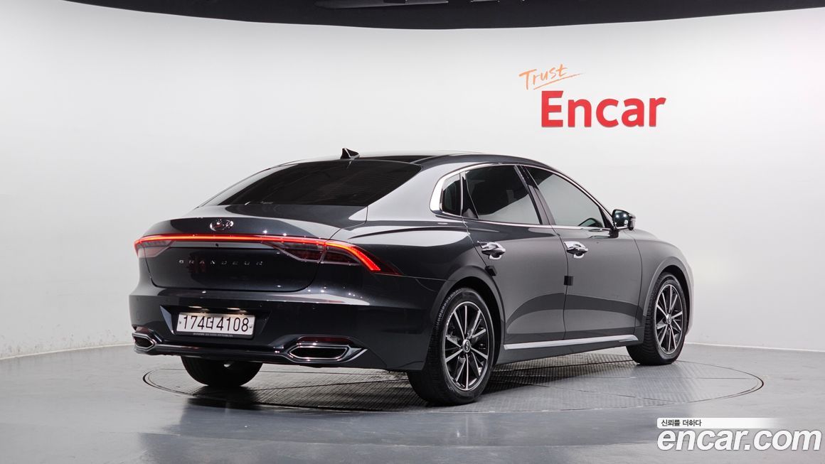 Hyundai Grandeur 2020