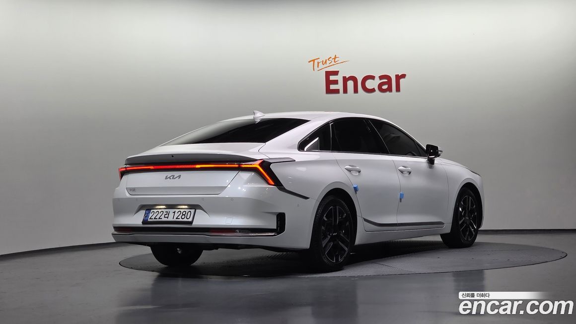 Kia K8 2025