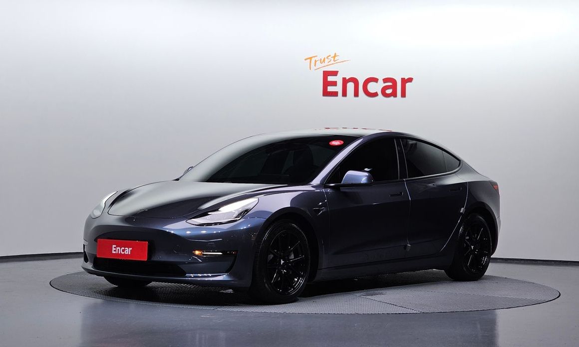 Tesla Model 3 2020