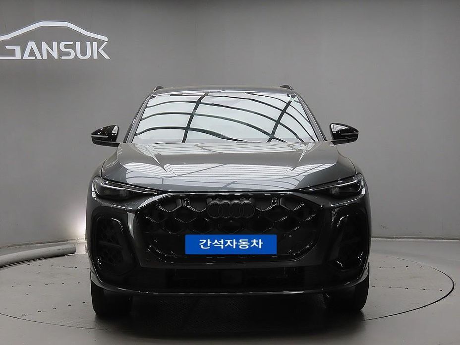Audi Q5 2025