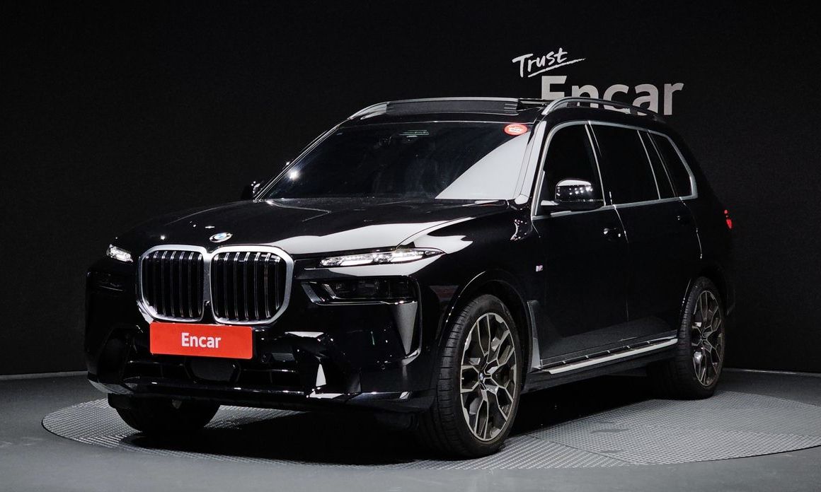 BMW X7 2025