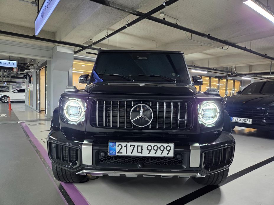 Mercedes-Benz G-Class 2025