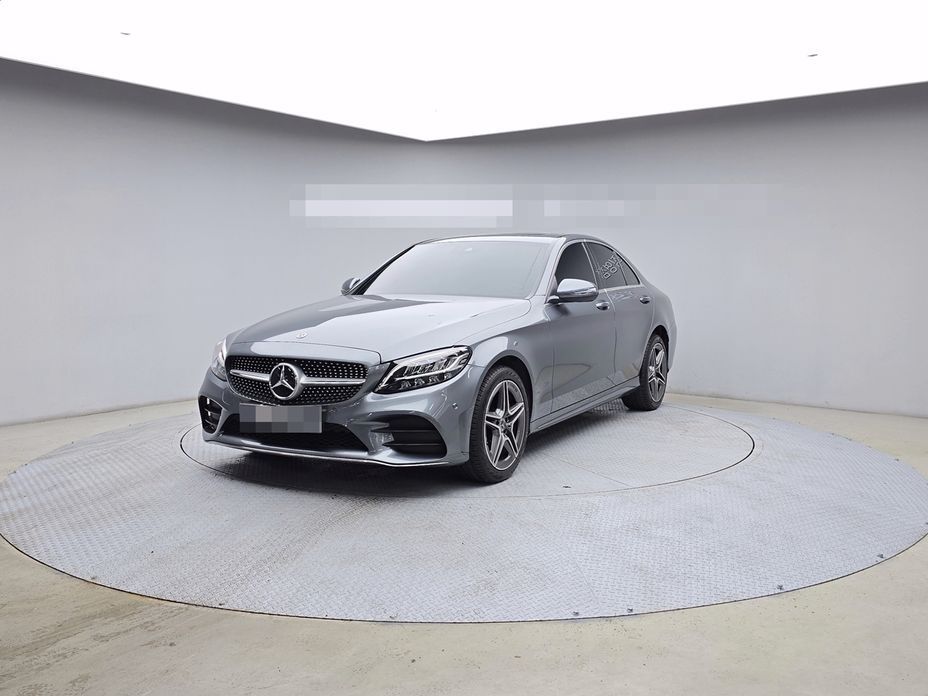Mercedes-Benz C-Class 2019