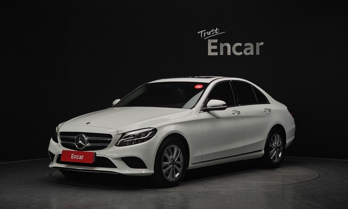 Mercedes-Benz C-Class 2020
