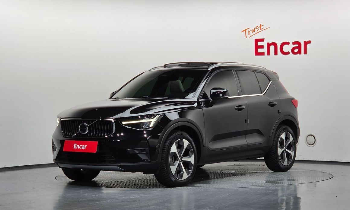 Volvo XC40 2023