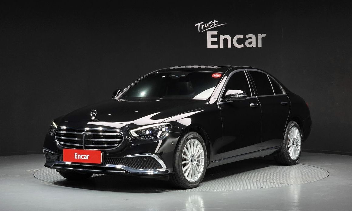 Mercedes-Benz E-Class 2021