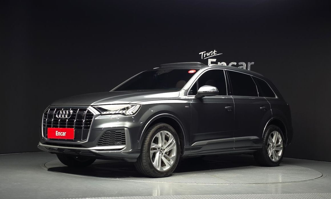 Audi Q7 2021
