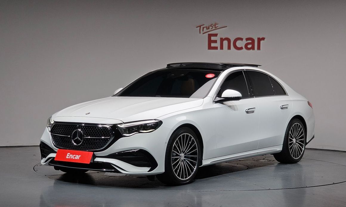 Mercedes-Benz E-Class 2025
